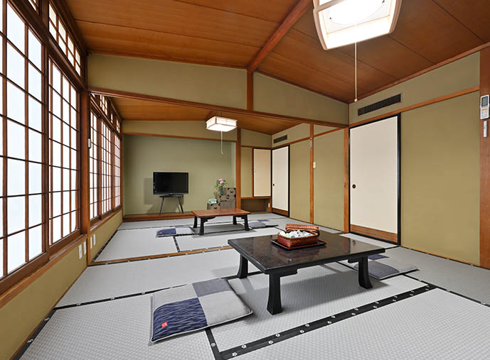 Image:Japanese Room, 14 Tatami (25.5 m2)